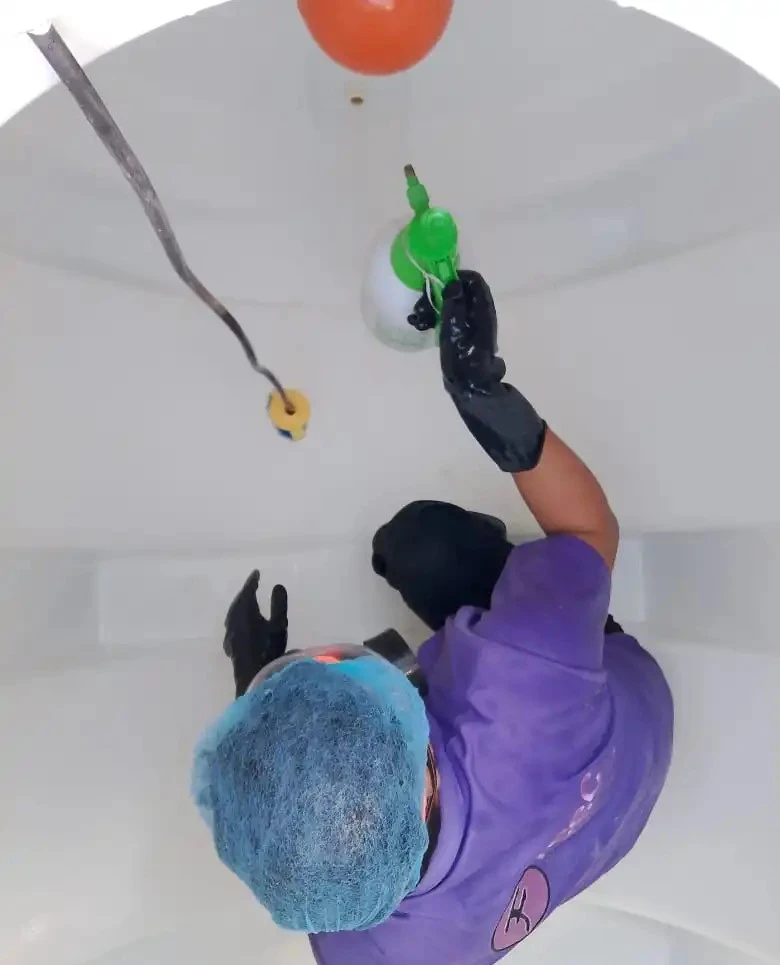 water tank cleaning service in dubai